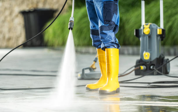 Best Commercial Pressure Washing  in Woodville, WI